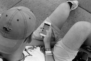 Kelly Kennedy/The USD Vista  USD students seem to use cell phones and social media obsessively.