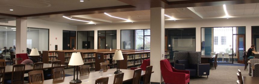 Large library floor with tables and chairs